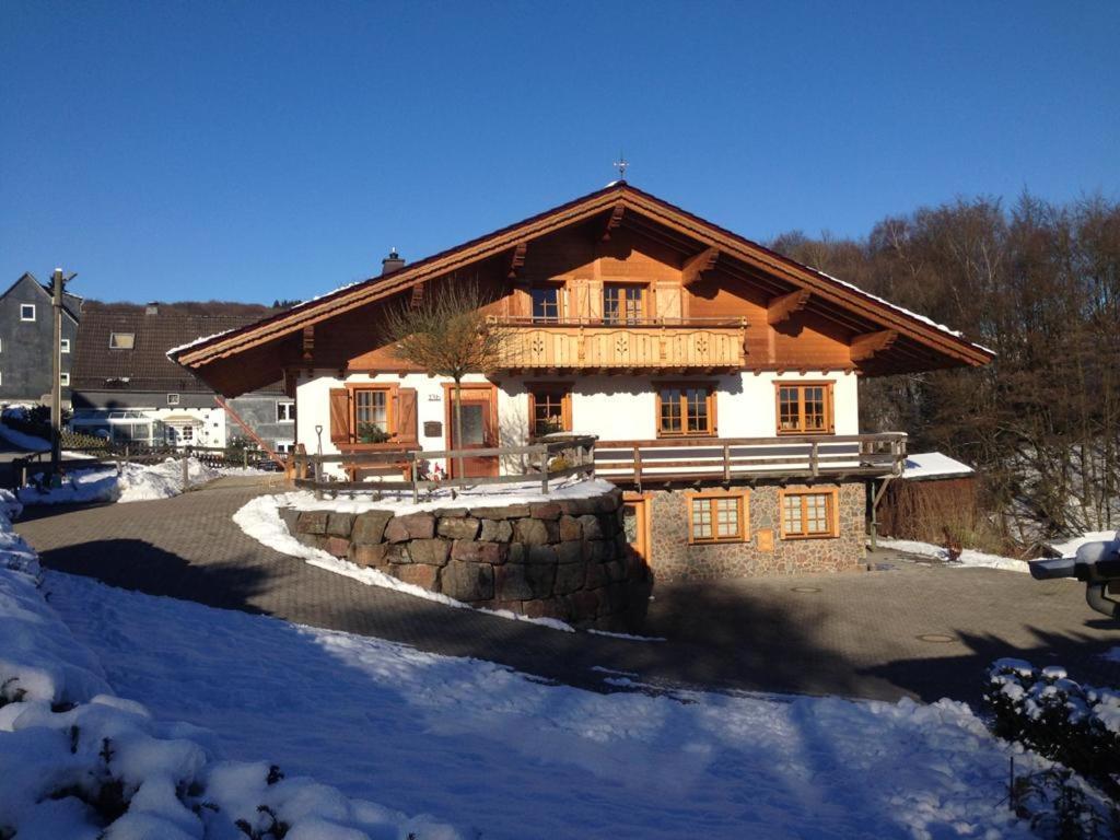 Apartamento Haus Alpenrose Zum Vic Wermelskirchen Exterior foto